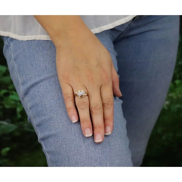 14k Yellow Gold .16 carat Diamond Cluster Ribbon Ring 5 1/4 - Picture 4 of 9